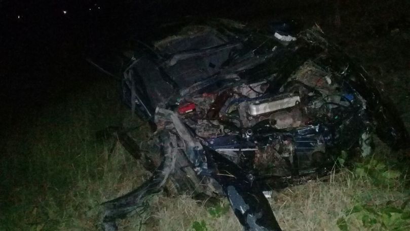 Accident tragic la Comrat: Șoferul și pasagerul au murit pe loc