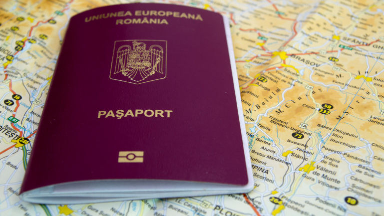 Investigație: Cum obțin moldovenii și ucrainenii cetățenia română