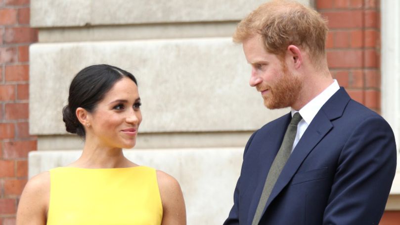 Meghan, în genunchi când a vorbit pentru prima dată despre sarcina ei