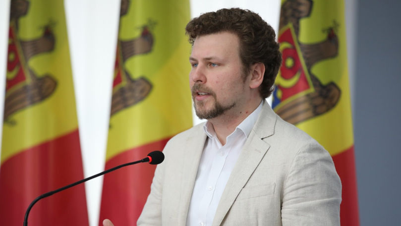 Министерство образования забирает в своё подчинение районные структуры.