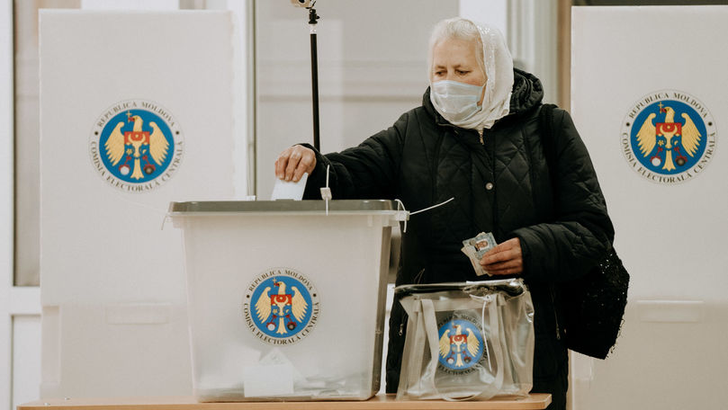 В первом туре кандидаты от ПДС победили в 7 из 14 населённых пунктов Молдовы.