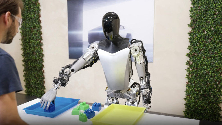 China: Un robot cu AI a reacționat violent în timpul unui test public