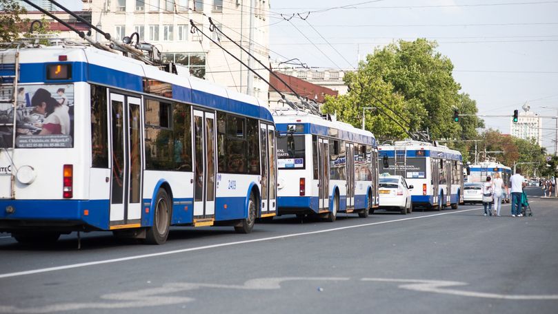 Din septembrie, în Capitală vor circula mai multe troleibuze şi autobuze