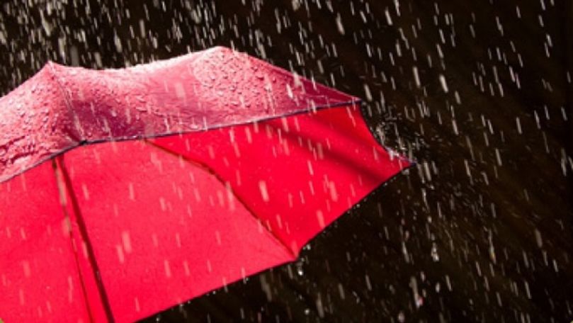 Prognoza meteo: Ploi slabe și maxime de 25 de grade Celsius se așteaptă