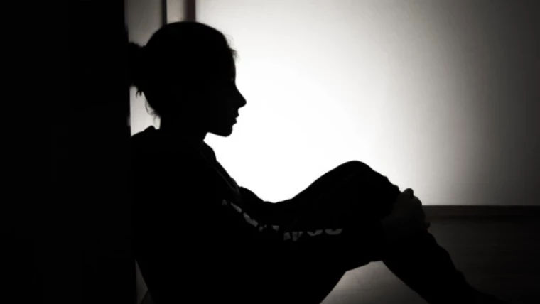 Mama adolescentei acuzate că a bătut o altă minoră rupe tăcerea
