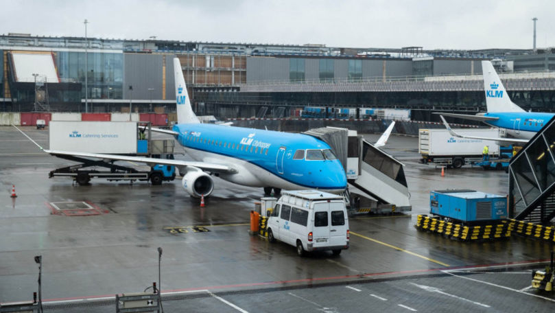 Olanda: Un pasager clandestin, descoperit în compartimentul roților avionului