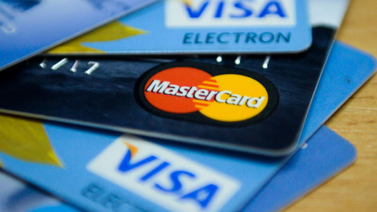 CNAS anunță transferarea pensiilor pe card