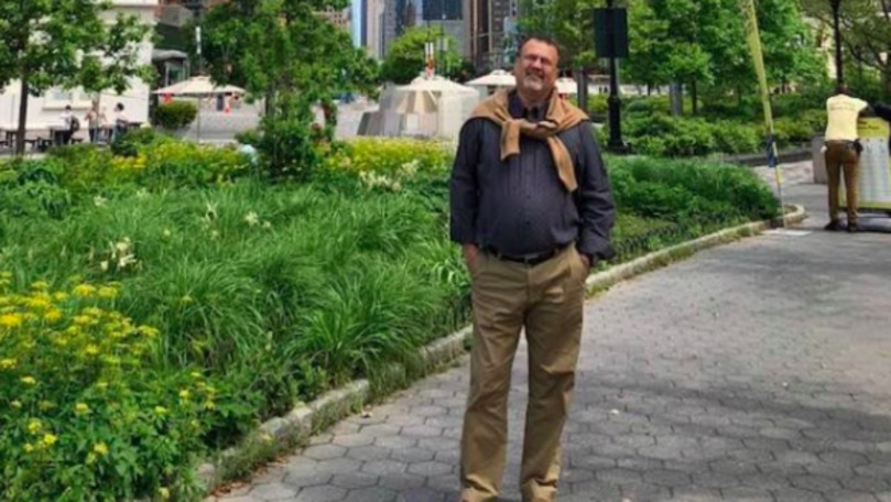 Cine e românul cu nume de american care vrea să fie președinte