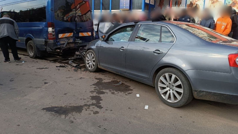Accident cumplit la Soroca: O femeie, prinsă sub roțile unei mașini