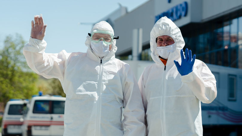 Veste bună: Peste 360 de lucrători medicali s-au tratat de COVID-19