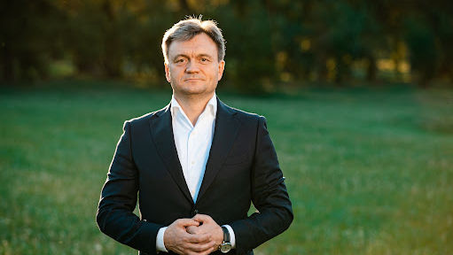 Ziua Familiei, cu bilanț guvernamental: Mesajul premierului Dorin Recean