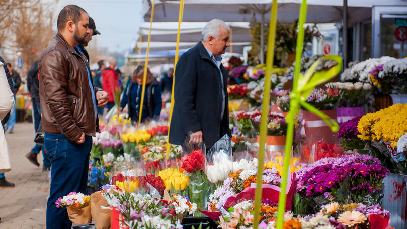 Fiscul anunță control în pieţele de flori de Ultimul sunet școlar