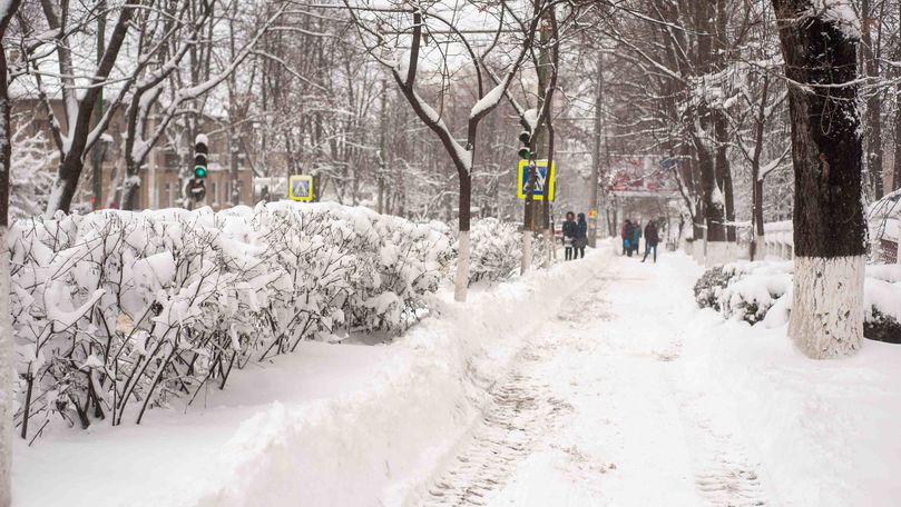 Revin ninsorile și gerul în Moldova: Temperaturi de -6 grade Celsius