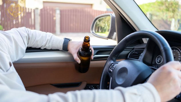 A fost prins beat la volan și a vrut să dea mită: Un bărbat, condamnat