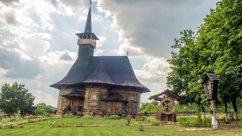 Un muzeu al satelor moldovenești va apărea într-un oraș din România