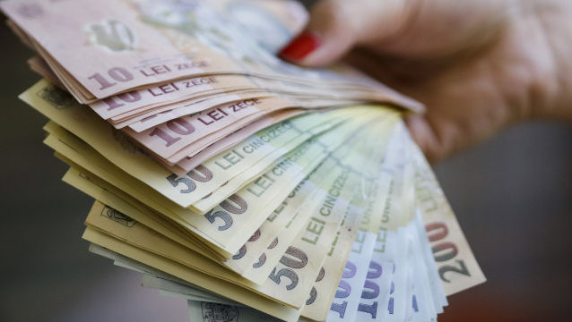 Primele anulări de indemnizații pentru bugetari, în România