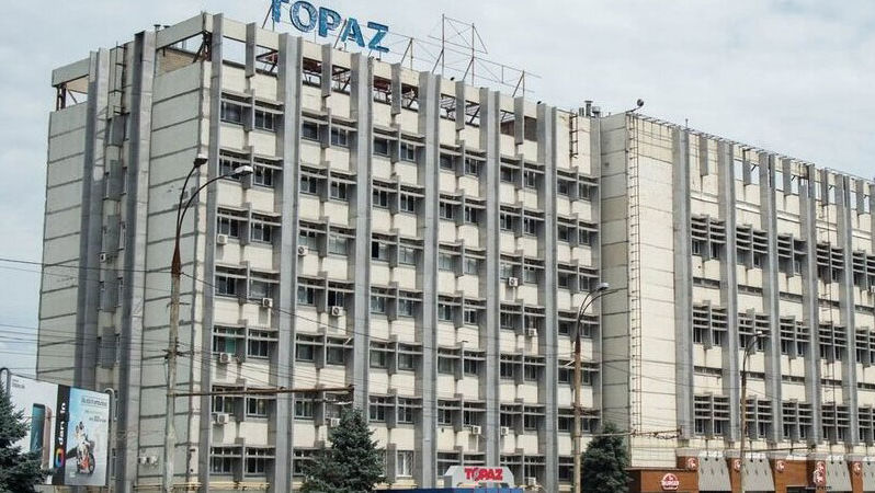 Două conduceri, o singură uzină: Conflictul de la Topaz escaladează