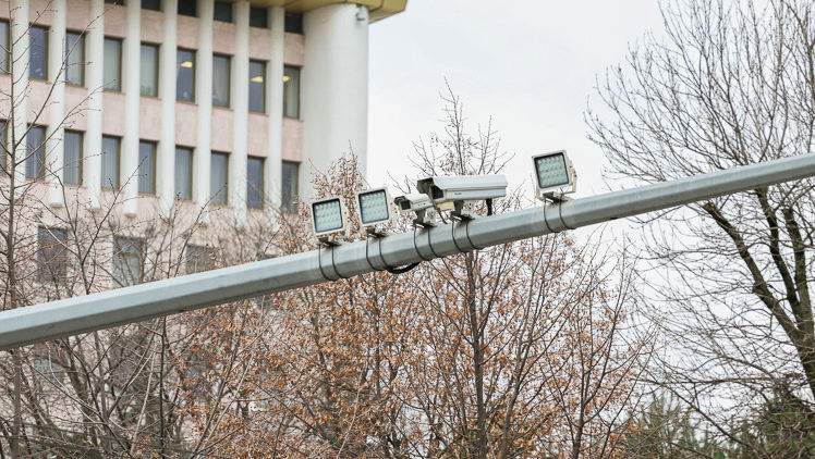 Șoferi fără centură și care vorbesc la telefon. Încălcările fixate