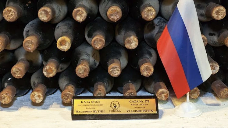 Cricova a retras colecția de vinuri a lui Vladimir Putin