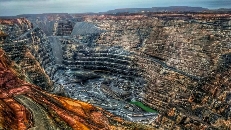 Cel mai mare zăcământ de litiu din lume, descoperit într-un crater