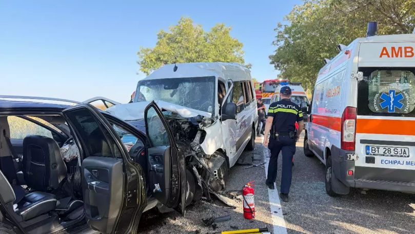 Trei morţi şi 16 răniţi în urma unui accident la Botoșani, România