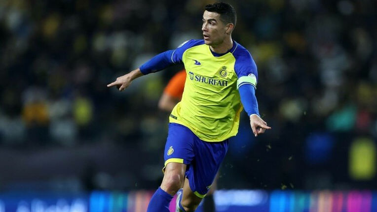 Cristiano Ronaldo, debut cu ochiul vânăt pentru echipa Al Nassr