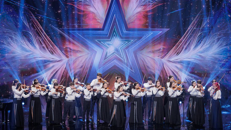 Un grup de violoniști din Moldova, moment sublim la Românii au talent