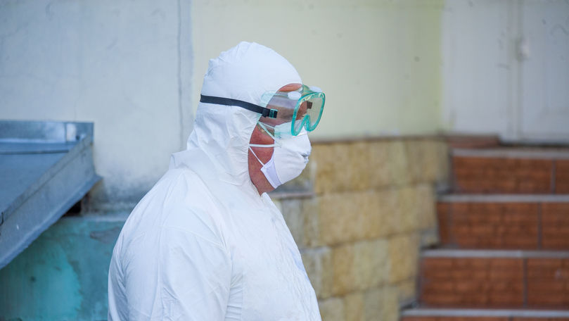 Alarmant: 21 de lucrători medicali, diagnosticați cu COVID-19 într-o zi