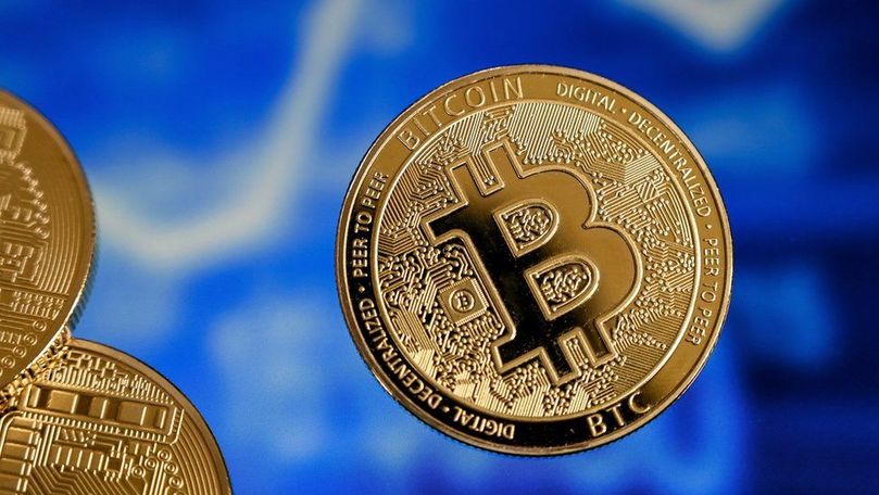 Bitcoin a avut cea mai slabă lună din ultimii aproape 10 ani