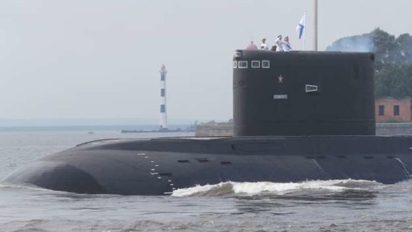 Rusia a testat două rachete lansate de pe submarine din ocean și mare