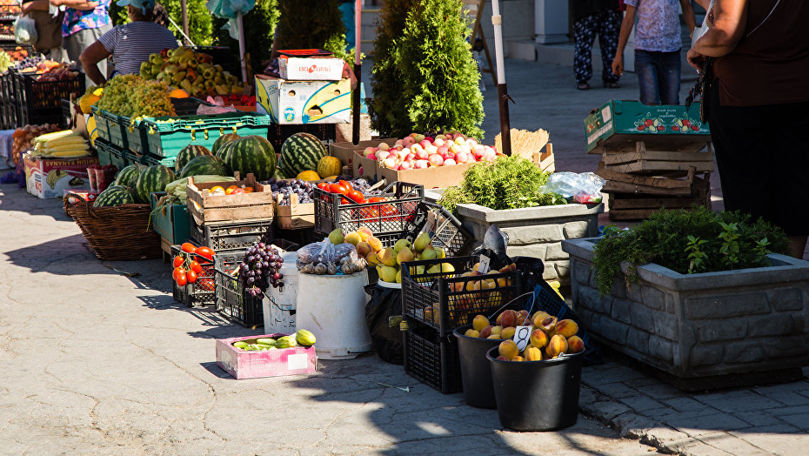 Физлица, работающие вне рынков, будут платить налог за коммерческие объекты.