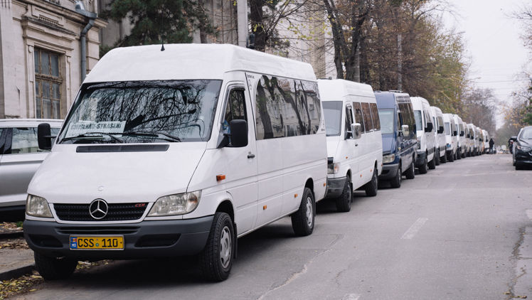 Guvernul, despre revendicările APOTA: Dialogul se poartă în cadrul legal