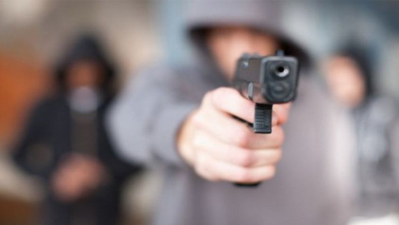 Un adolescent din SUA a recunoscut că şi-a împuşcat toată familia