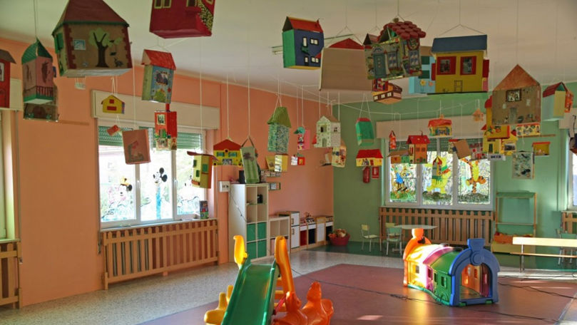 Chișinău: Se închid grădinițele pe timp de vară. Ce soluții au părinții