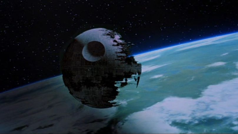 O parte din Steaua Morţii, din Star Wars, a fost scoasă la licitaţie