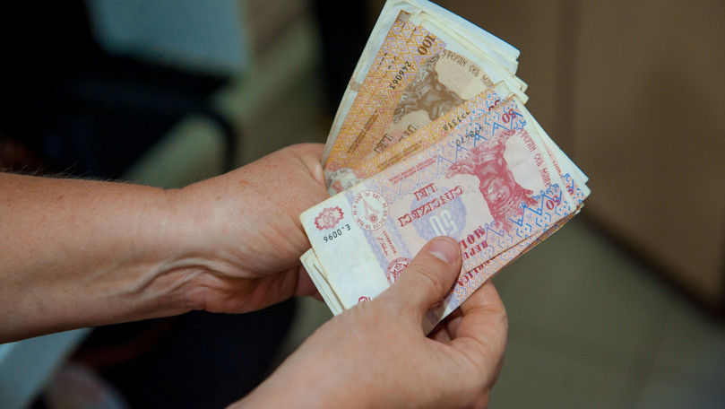 CNAS: Aproape 2.040 de moldoveni din diasporă au pensii din R. Moldova
