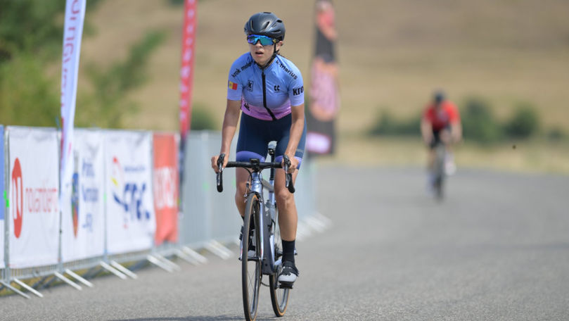 Чемпионка Молдовы по велоспорту 2022 года попала в серьёзное ДТП в Страшенах.