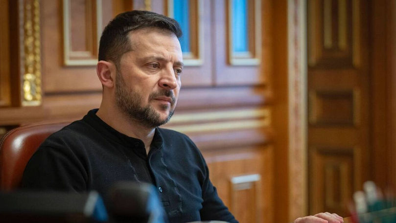 Рада подтвердила полномочия Зеленского до конца войны.