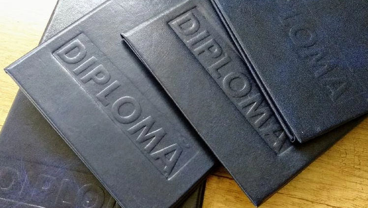 Diplomele de studii obținute în R. Moldova, recunoscute în România