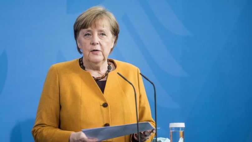 COVID: Angela Merkel, în favoarea unor restricţii mai dure în Germania
