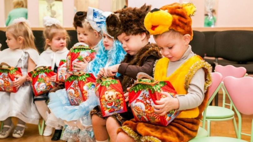 Cadourile pentru copiii din grădinițe sunt gratuite: Cât costă un set