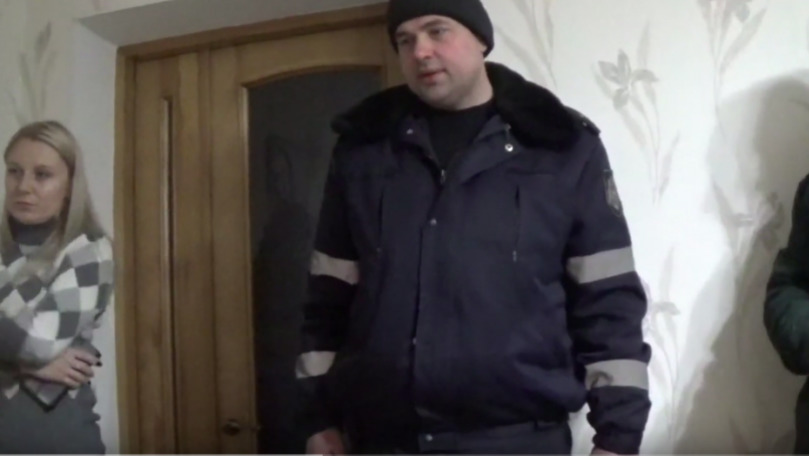 Scandalul cu muzică funerară: Locatarii terorizați, reclamați la poliție
