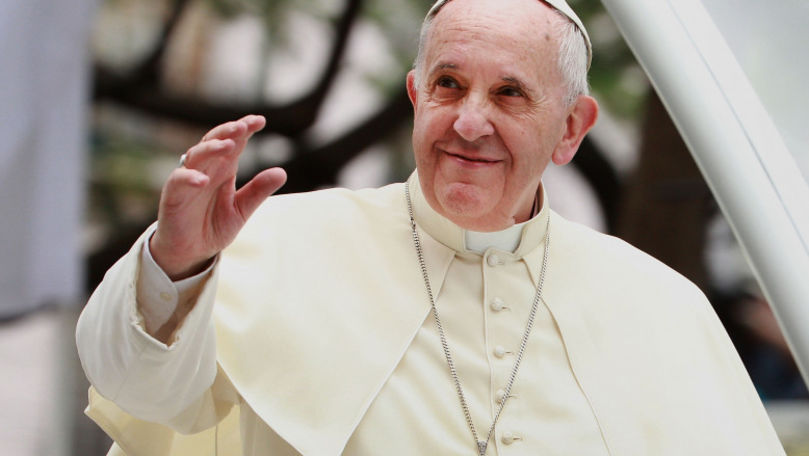 Papa Francisc a donat 100.000 de euro pentru migranţii blocaţi la frontiera dintre Polonia şi Belarus