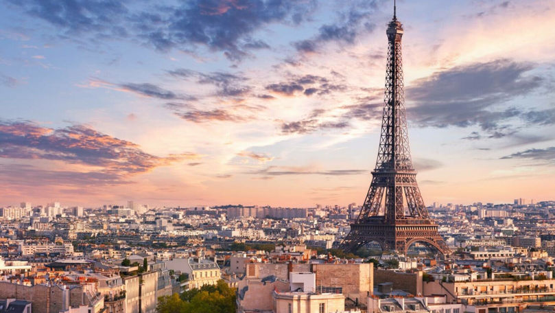 Parisul se pregătește pentru veri cu temperaturi de 50 de grade Celsius