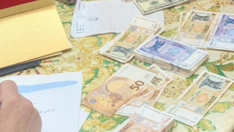 Rețineri la Primăria Bălți în dosare de corupție de sute de mii de euro