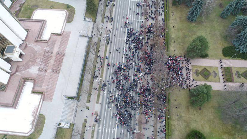 Un nou protest cu încălcări și rețineri s-a desfășurat în Capitală