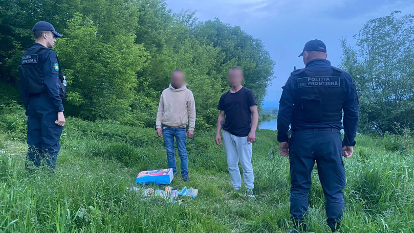 Au încercat să treacă ilegal frontiera Moldovei: Doi ucraineni, prinși