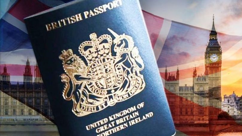 Noile pașapoarte britanice post-Brexit vor fi tipărite în Polonia