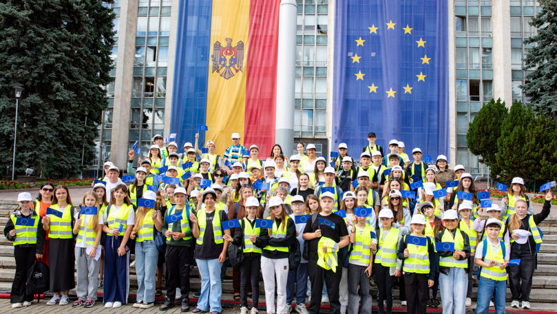 Excursia Europeană: 1.400 de copii din toată țara, în vizită la Chișinău