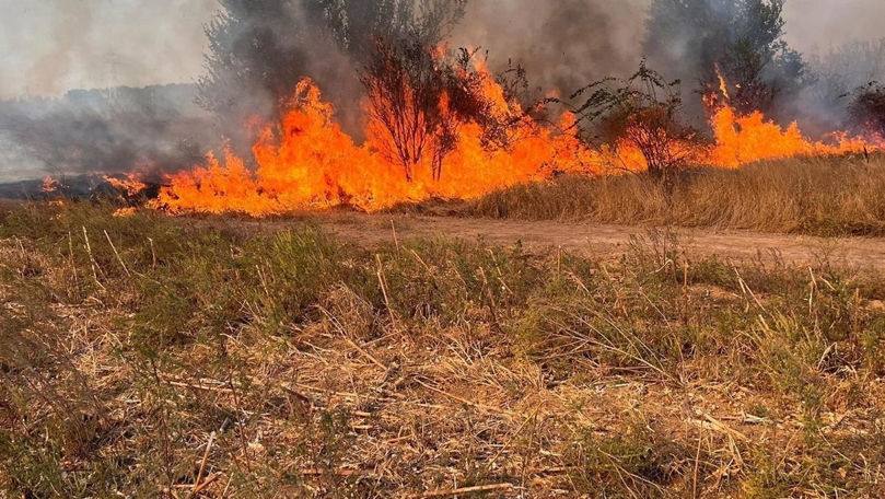 Incendiu în stânga Nistrului: Un bărbat a suferit arsuri
